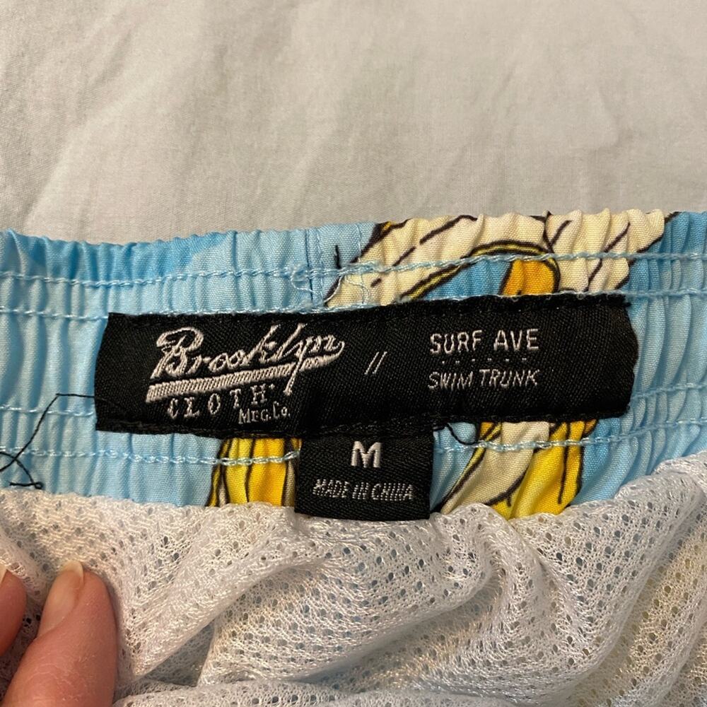 Brooklyn Cloth Men’s Surf Ave Swim Trunks Blue Banana Medium - Picture 3 of 7